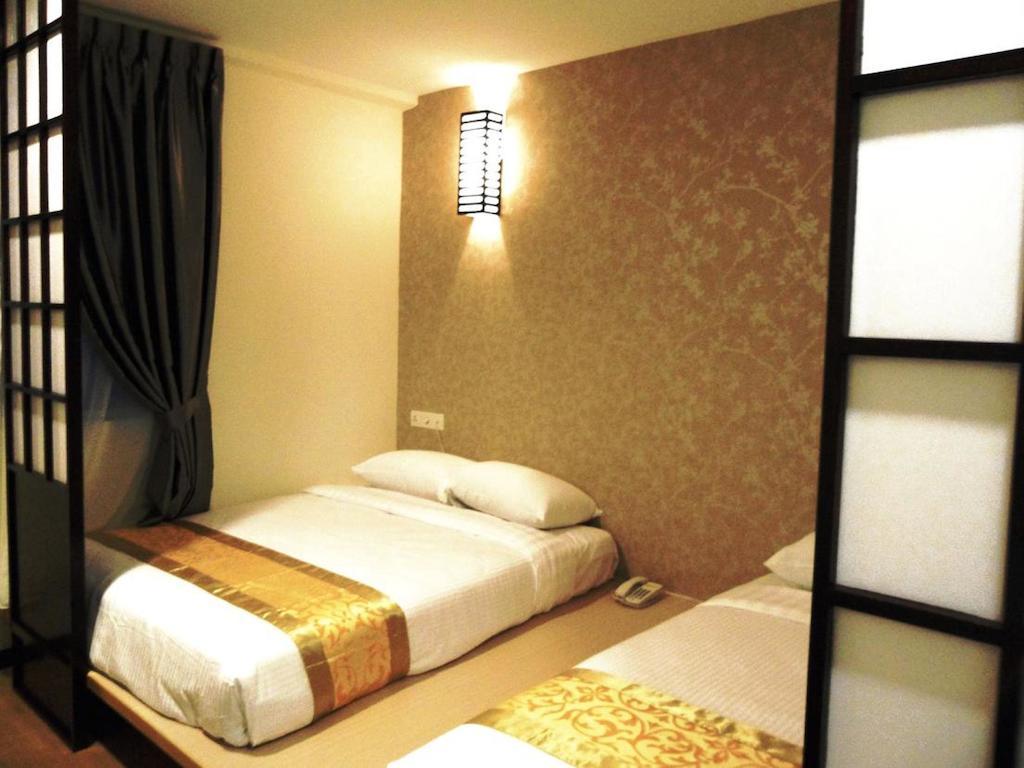 Hotel Zamburger Skudai Ruang foto